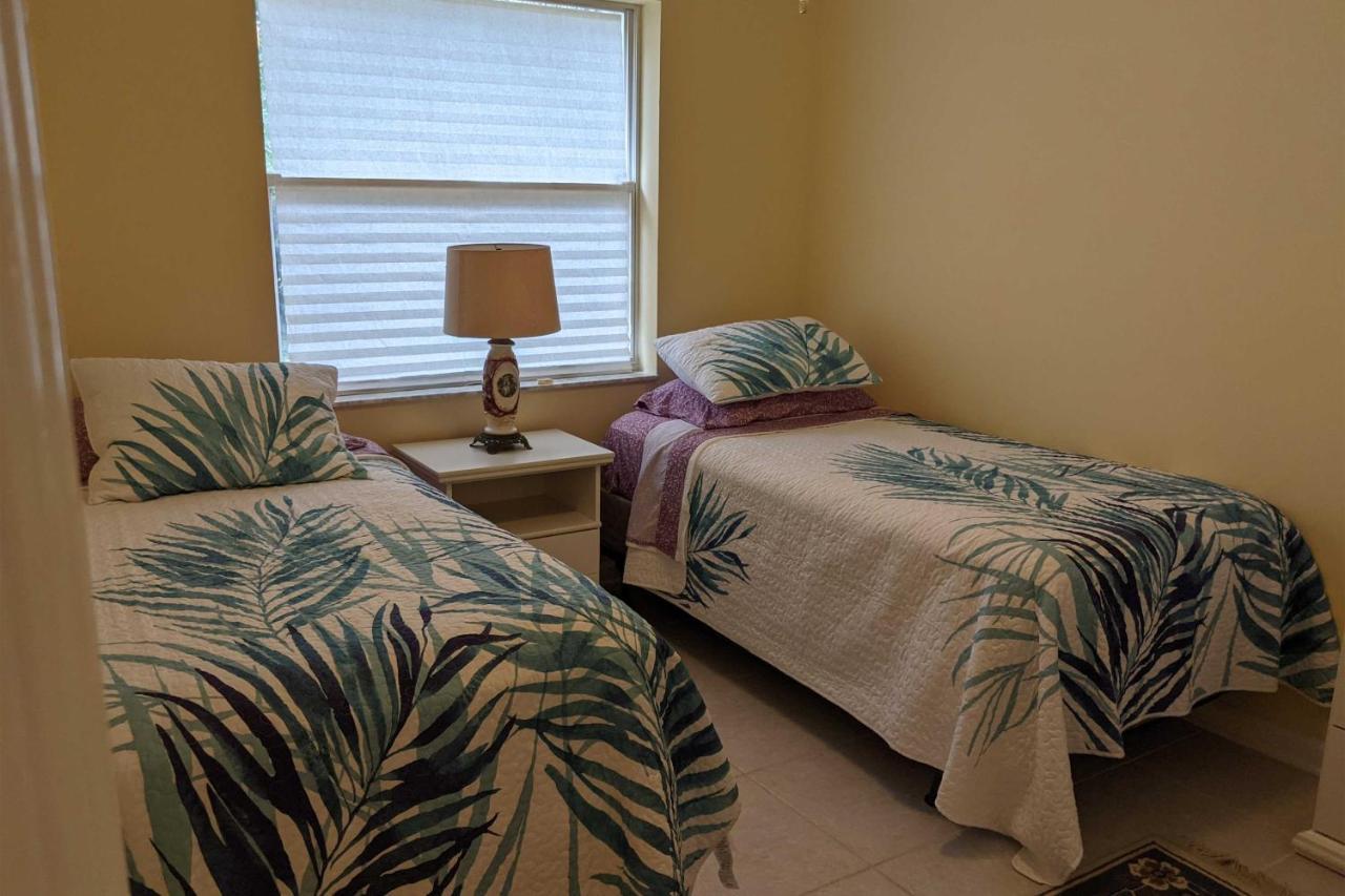 Pet-Friendly Flagler Beach Home With Yard Near Beach ภายนอก รูปภาพ